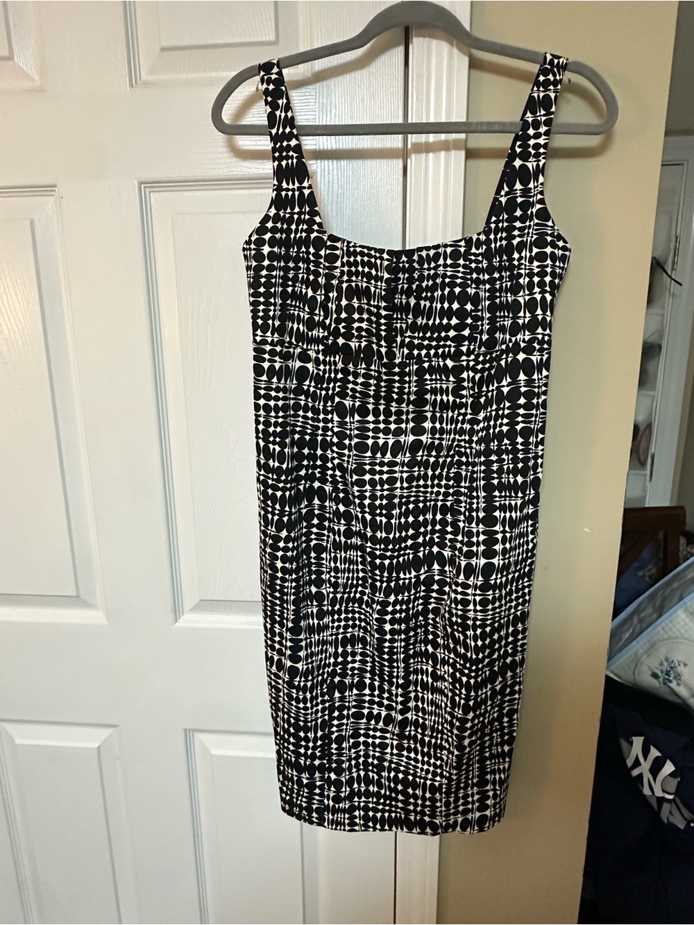 Calvin Klein Black & White Patterned Midi Sheath Dress